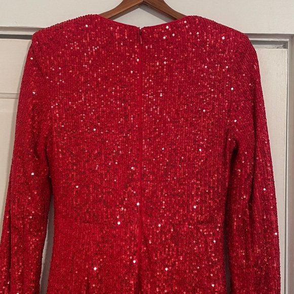 One33 Social Red Sequin Drape Dress size 8 - Picture 9 of 16